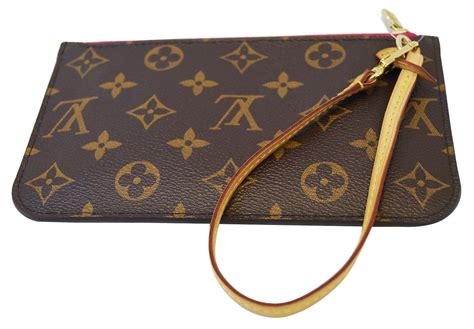 louis vuitton clutch çanta|louis vuitton clutches and wristlets.